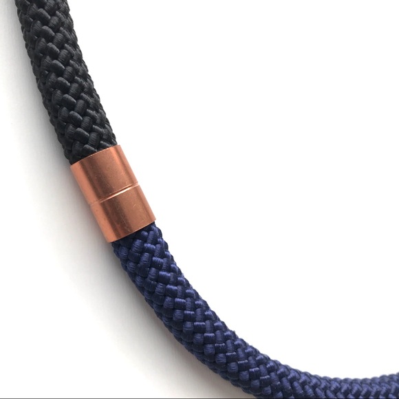 Black + navy blue statement necklace with copper pieces - Picture 2 of 4